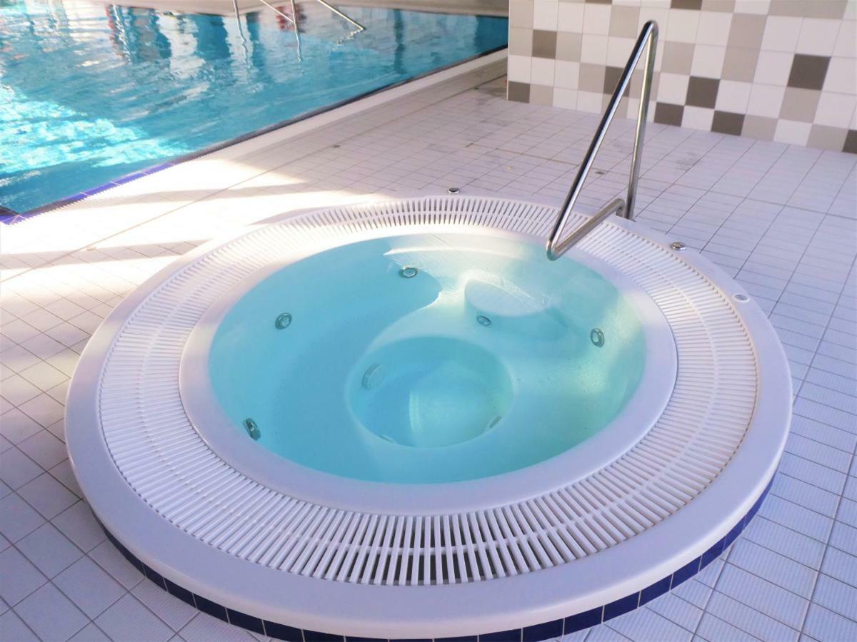 Apartament Nika Pool&SPA 5mórz Sianożęty Zewnętrze zdjęcie